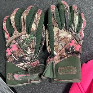 Under armor hunting gloves